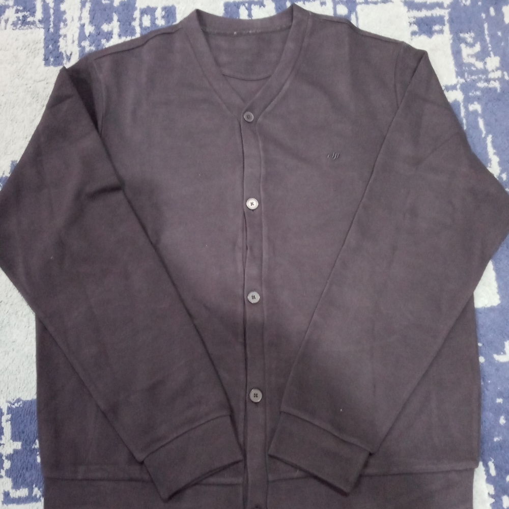 DJI. CARDIGAN SWEATER